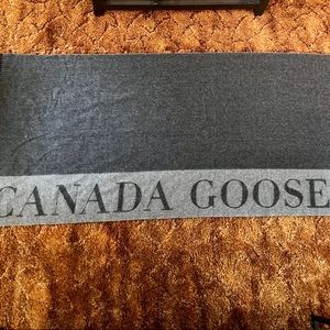 NWOT Canada Goose Scarf